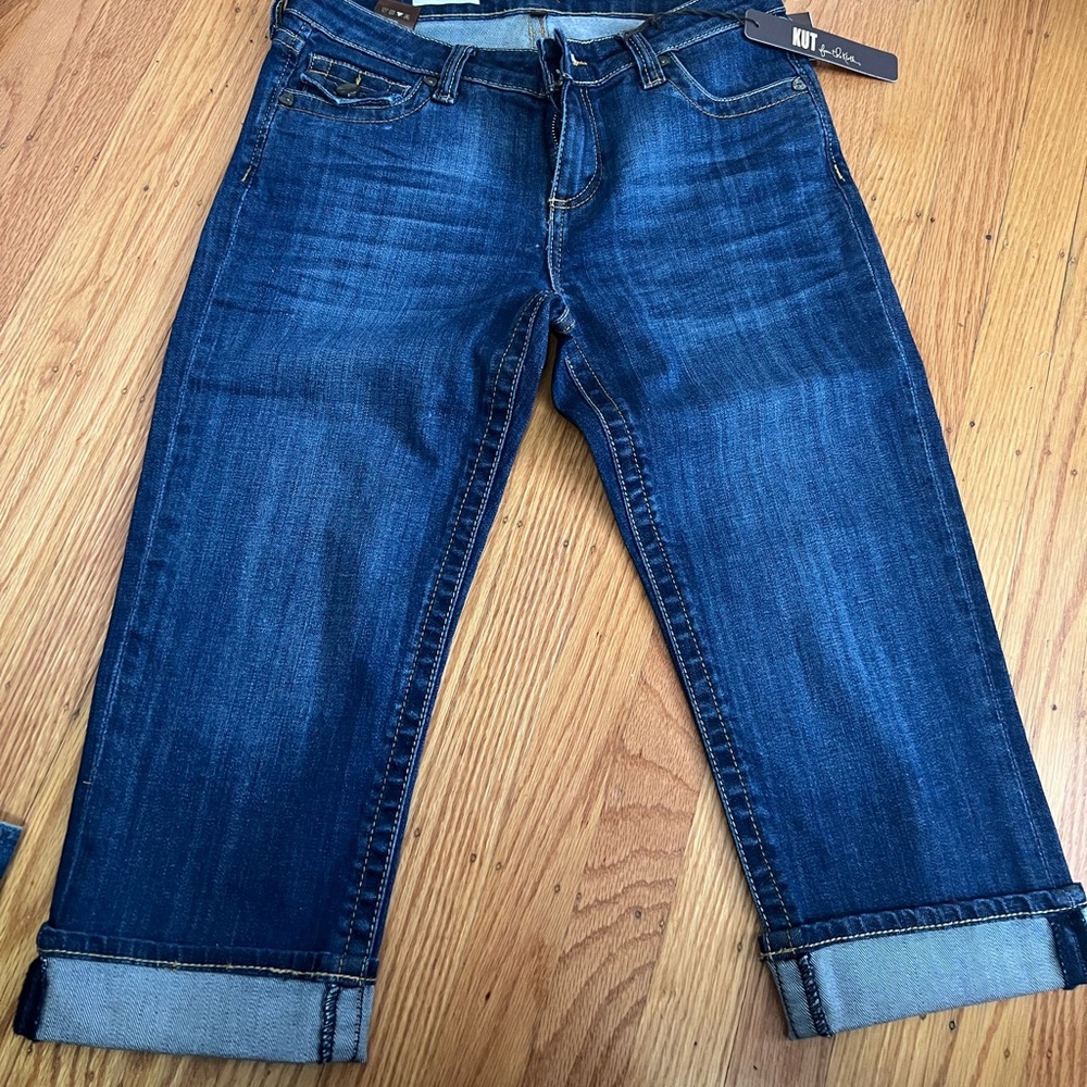 NEW. KUT crop jeans